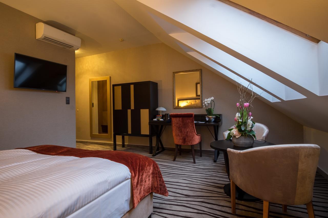 Boutique Hotel Slavia 科希策 外观 照片