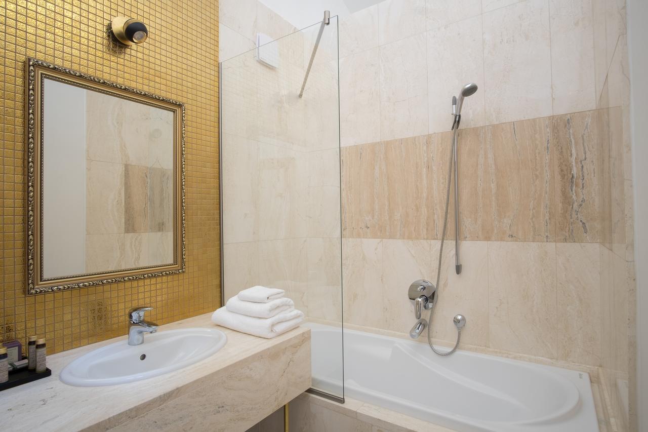 Boutique Hotel Slavia 科希策 外观 照片